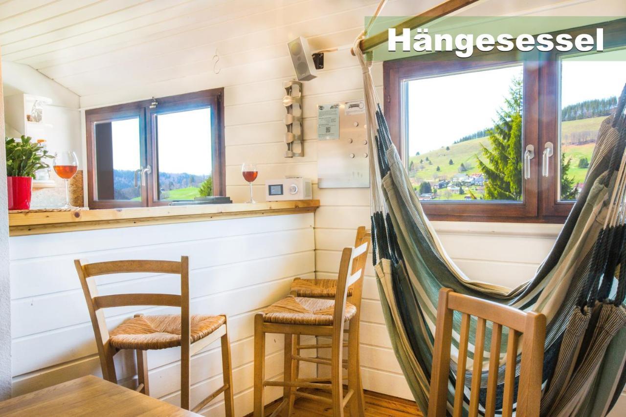 Wohlfuehl-Ferienwohnung 80 Qm, 8 Personen, Aussicht & Heimkino Todtnau Ngoại thất bức ảnh
